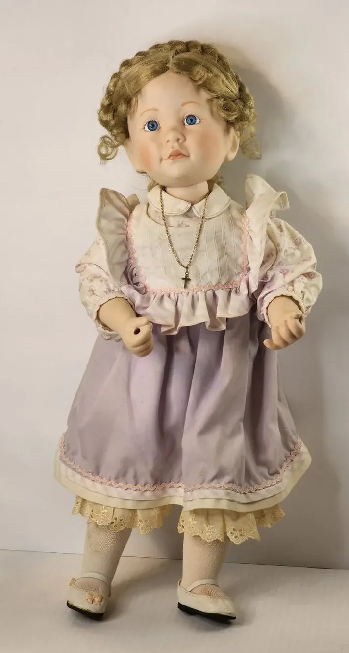 Jennifer Doll by Nancy Leslie The Danbury Mint 1994 Pre-owned